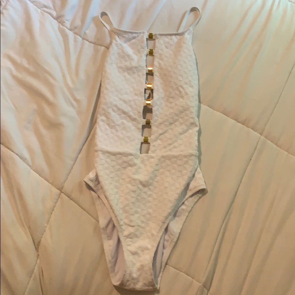 One piece bathing suit